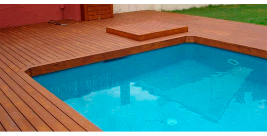 la madera en las piscinas 363