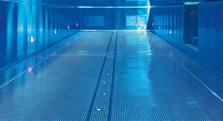 los mejores focos led para piscina